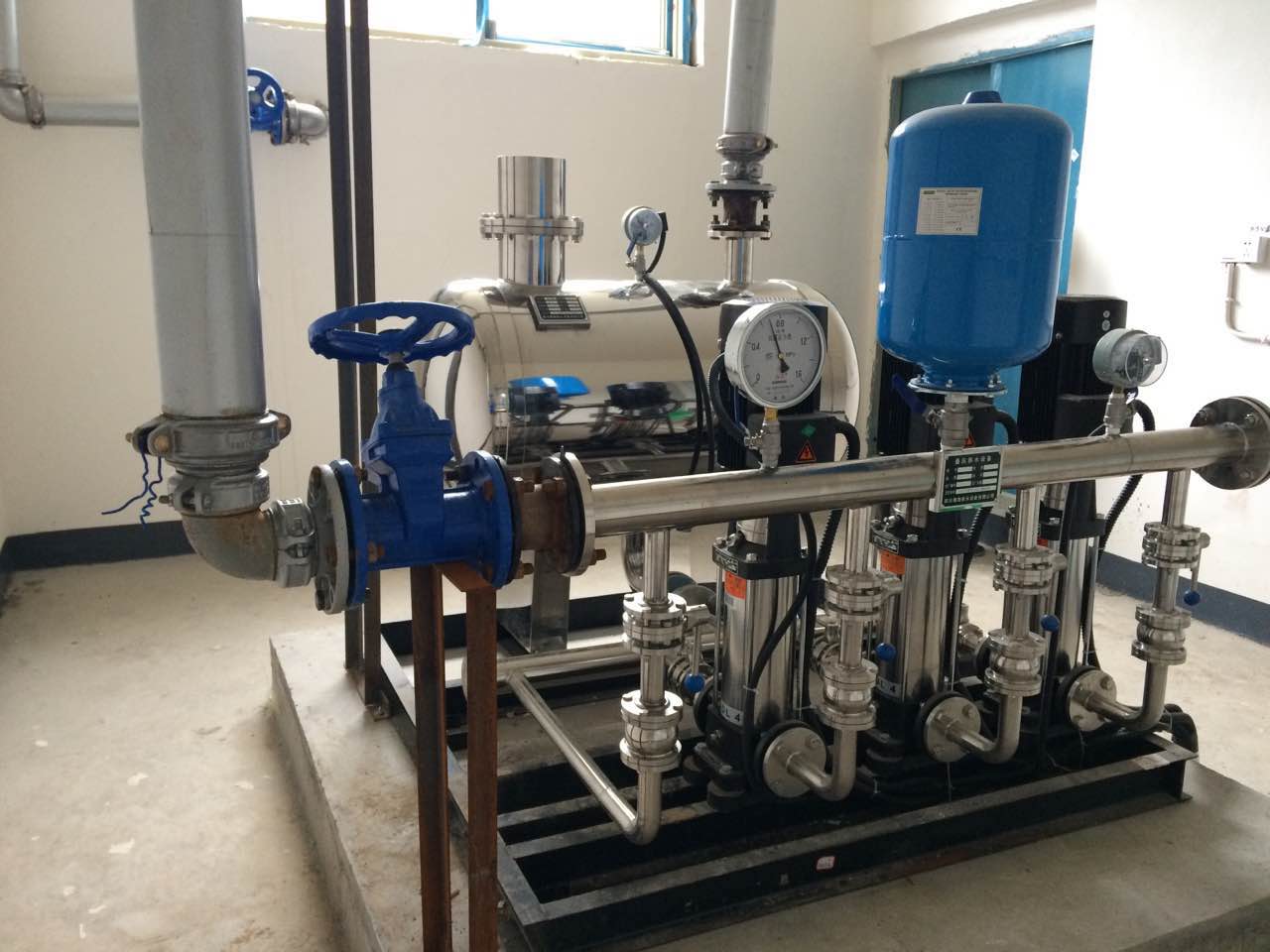 無(wú)負(fù)壓供水設(shè)備 無(wú)負(fù)壓供水設(shè)備