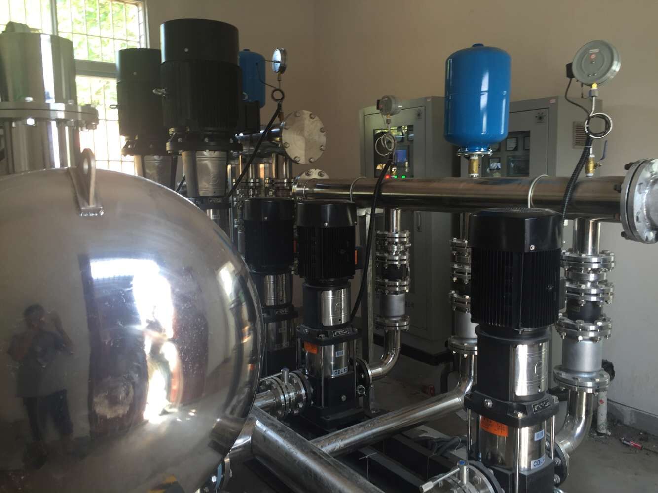 ���ι�ˮ�O(sh��)�����Ӌ����ˮ����