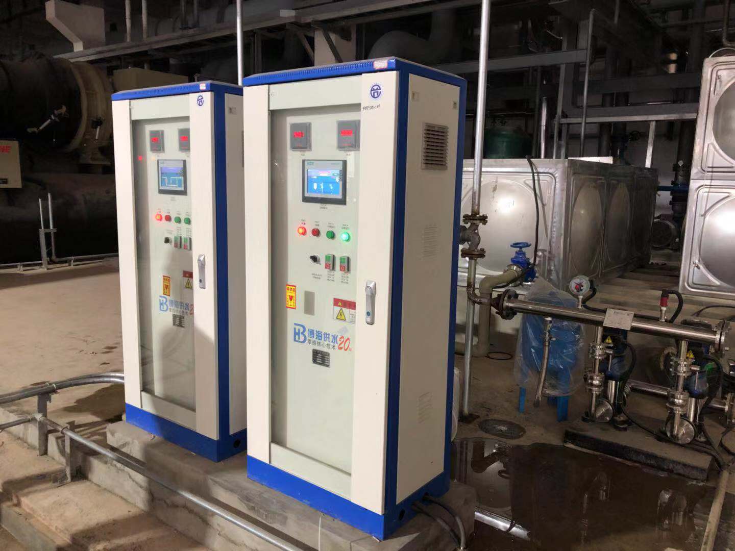 ��ʽһ�w��׃�l�㉺��ˮ�O(sh��)��ăr(ji��)�����